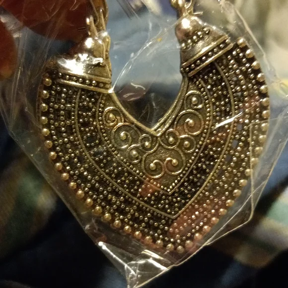 vintage antique geometric silver color earings - Picture 4 of 5